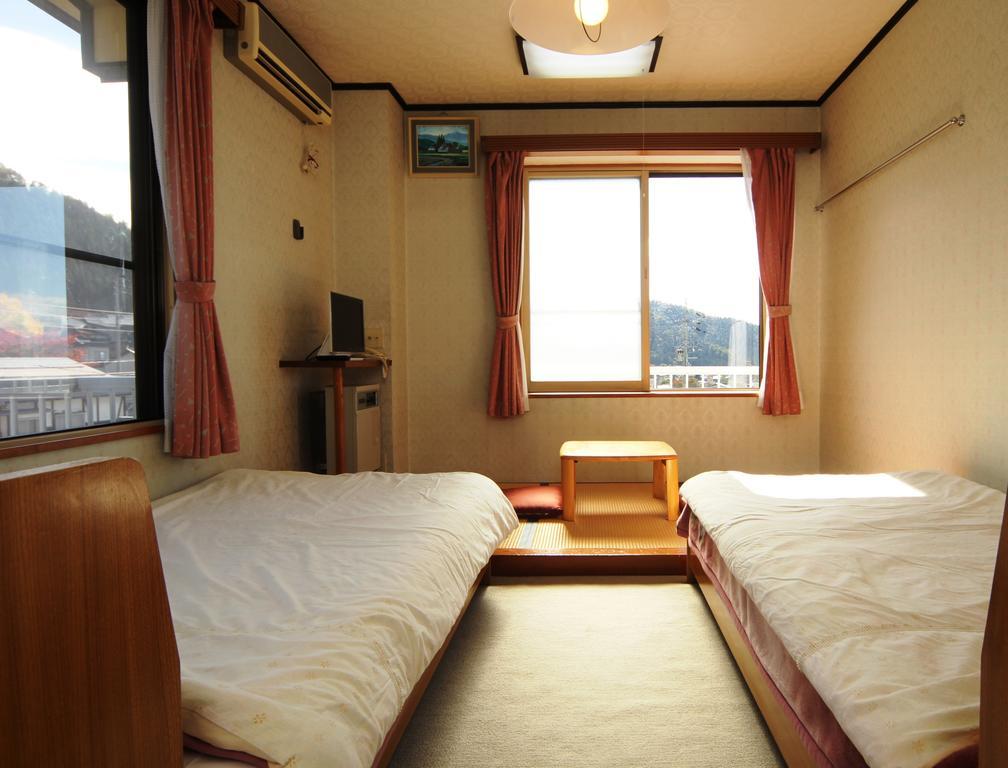 Villa Katashio Nozawaonsen Exterior photo