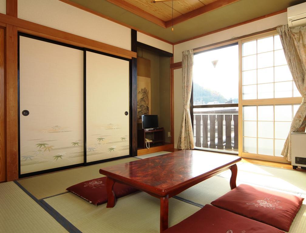 Villa Katashio Nozawaonsen Exterior photo